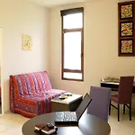 Apartment Res La Barbacane, Carcassonne, For 2 People *