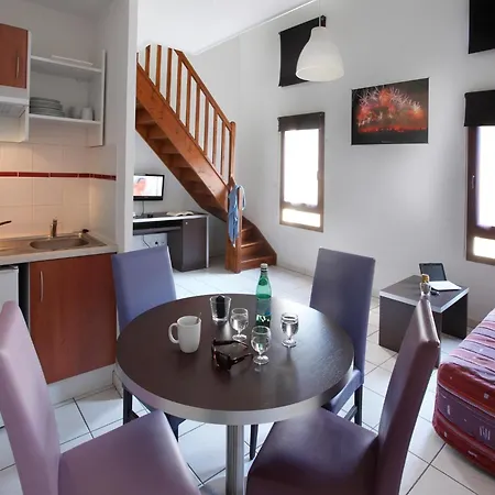 Res La Barbacane Studio For 2 People Carcasona