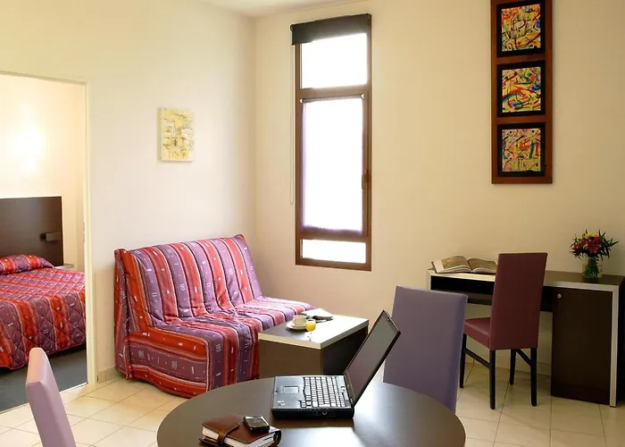 Apartmán Res La Barbacane, Carcassonne, For 2 People *