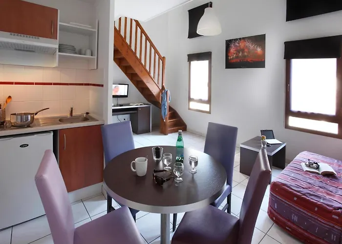 Res La Barbacane, Carcassonne, For 2 People Carcassonne