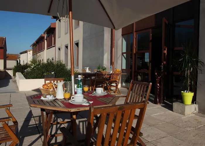 Res La Barbacane, Carcassonne, For 2 People